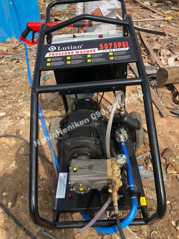 Máy rửa xe cao áp Lutian 15 Kw tháo khung trần Máy rửa xe cao áp Lutian 15 Kw tháo khung trần