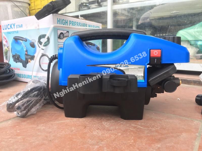 Máy rửa xe gia đình Lucky Hi 70a Máy rửa xe gia đình Lucky Hi 70a