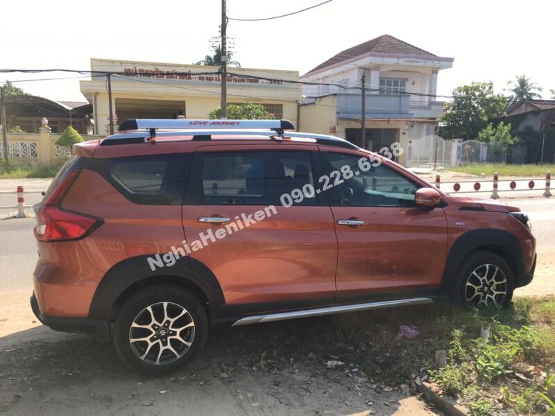 Giá nóc xe 7 chỗ Giá nóc xe 7 chỗ