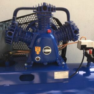 Dau Nen 3 Pittong 4hp Puma.jpg